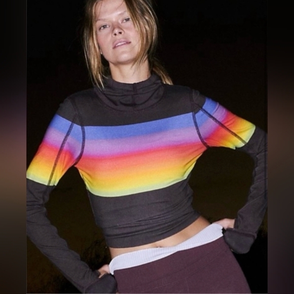 Free People Movement Huddle Printed Hooded Layer, Color Rainbow Brown Size S/P - Picture 1 of 15